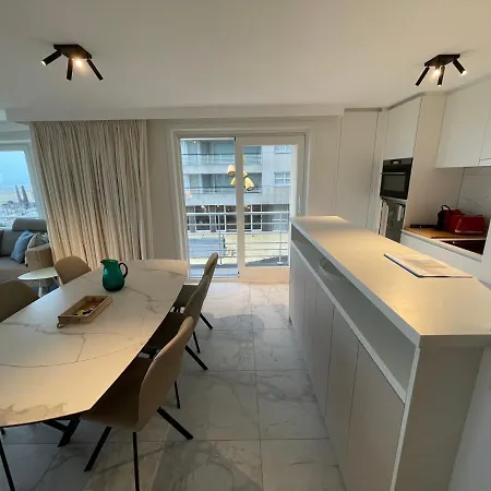 Seaview Terlinck Ii - Luxe Hoekappartement Met Zeezicht 6 Personen Apartment De Panne